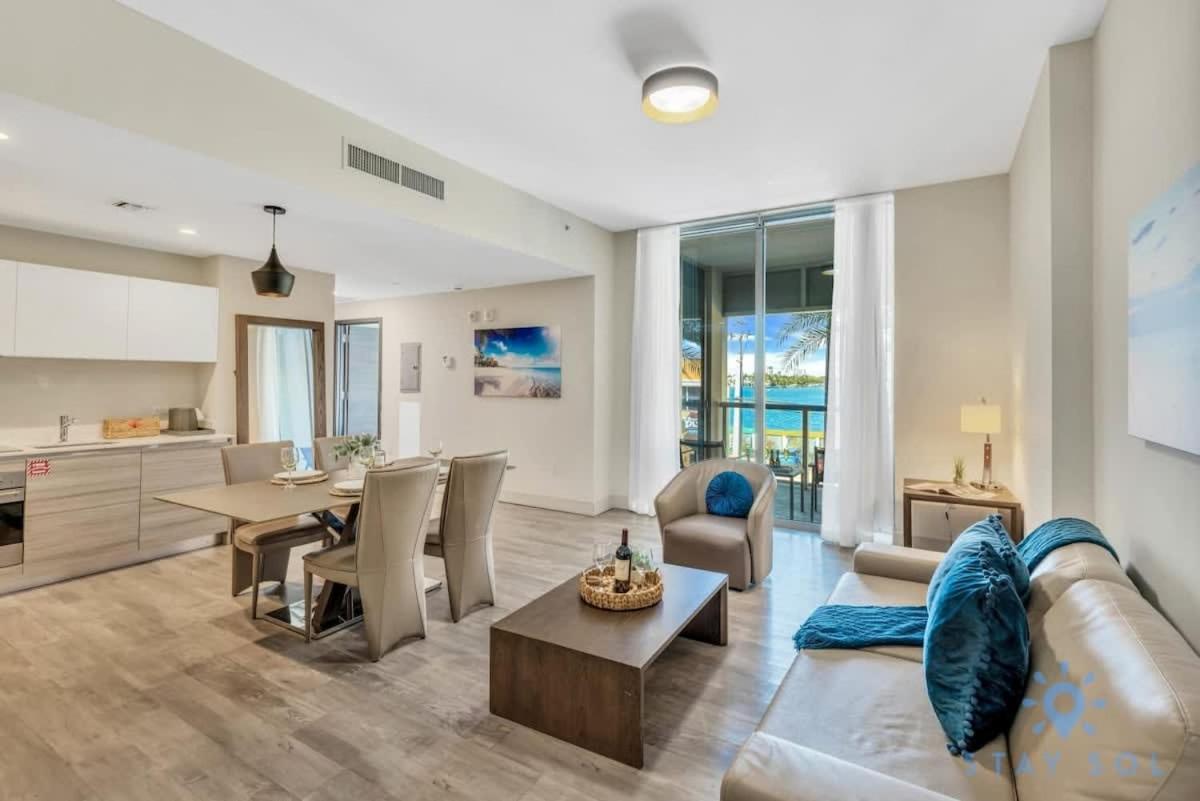 Apartment With Bay View Balcony - Pool - Up To 6 - Gym Hollywood Dış mekan fotoğraf